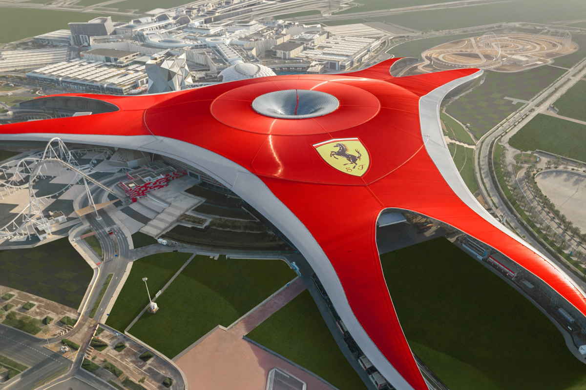 Ferrari World (photo stop)