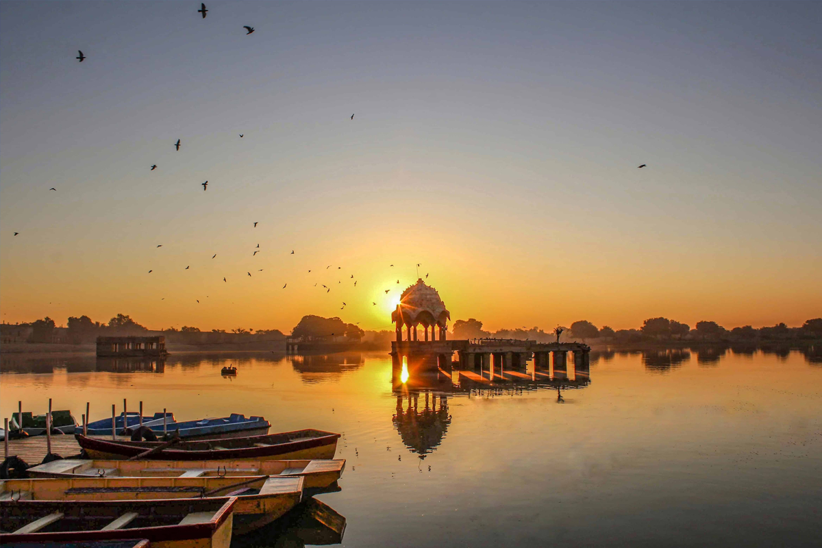 Gadisar Lake