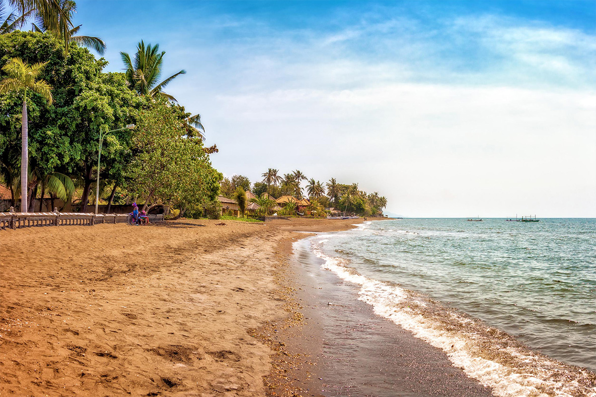 Lovina Beach