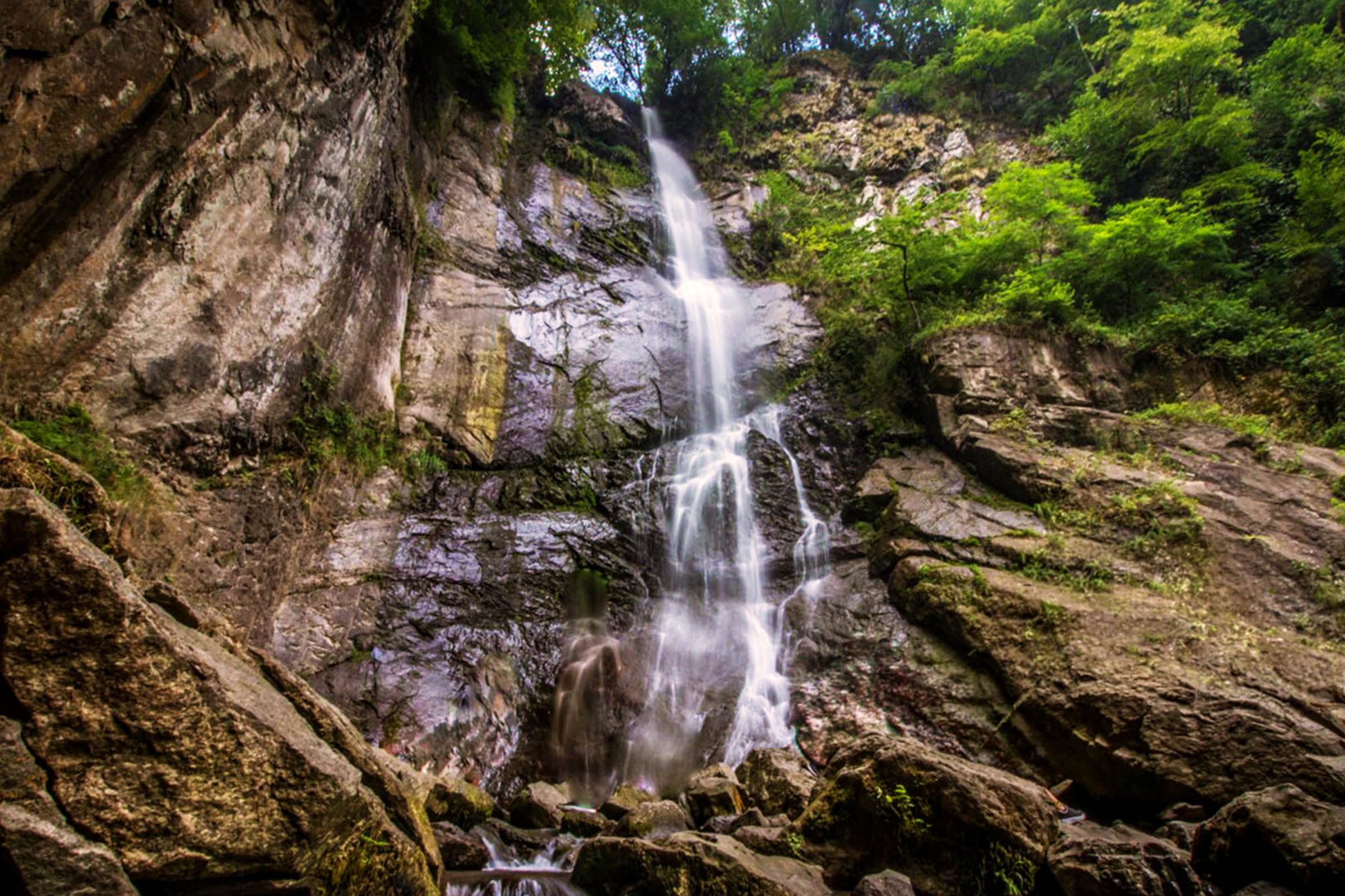 Makhuntseti Waterfall