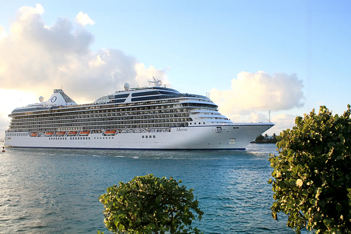 Marina Cruise