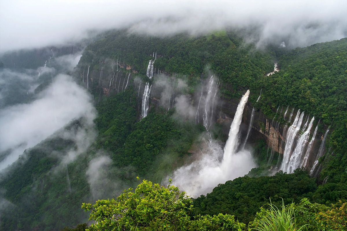 Nohkalikai Waterfall