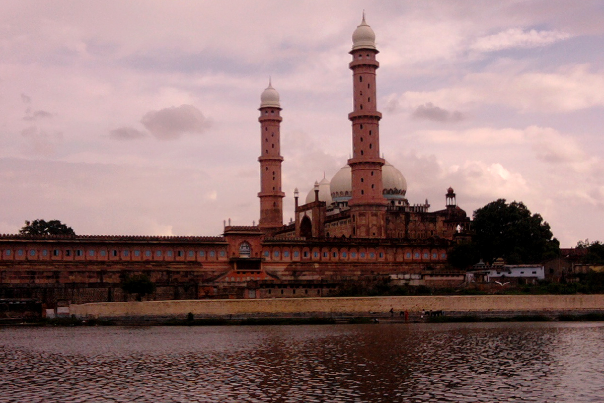Taj-ul-Masajid, Bhopal.jpg