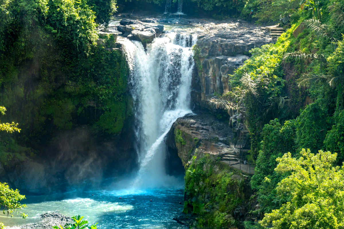 Tegenungan Waterfall